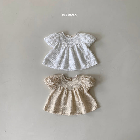 𝐵𝐸𝐵𝐸 𝐻𝑂𝐿𝐼𝐶 Mimi Blouse