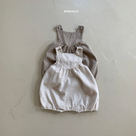 𝐵𝐸𝐵𝐸 𝐻𝑂𝐿𝐼𝐶 My Dungarees Bodysuit