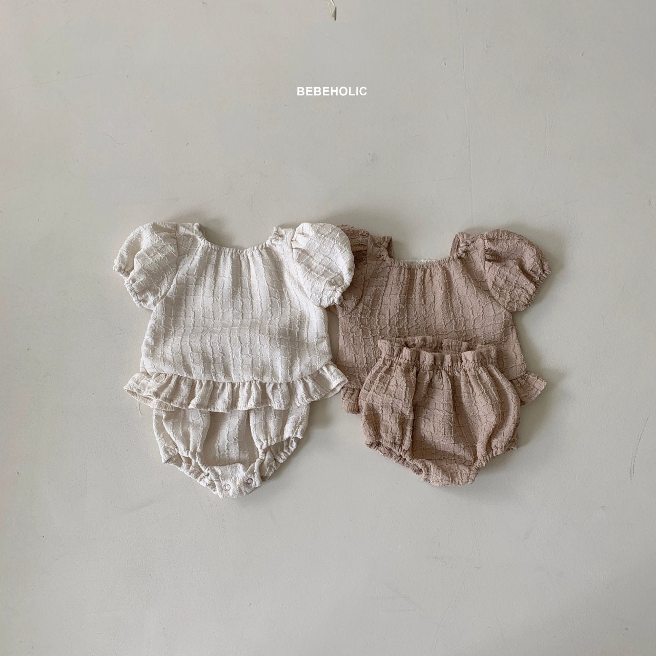 𝐵𝐸𝐵𝐸 𝐻𝑂𝐿𝐼𝐶 Malcha Top Bottom Set