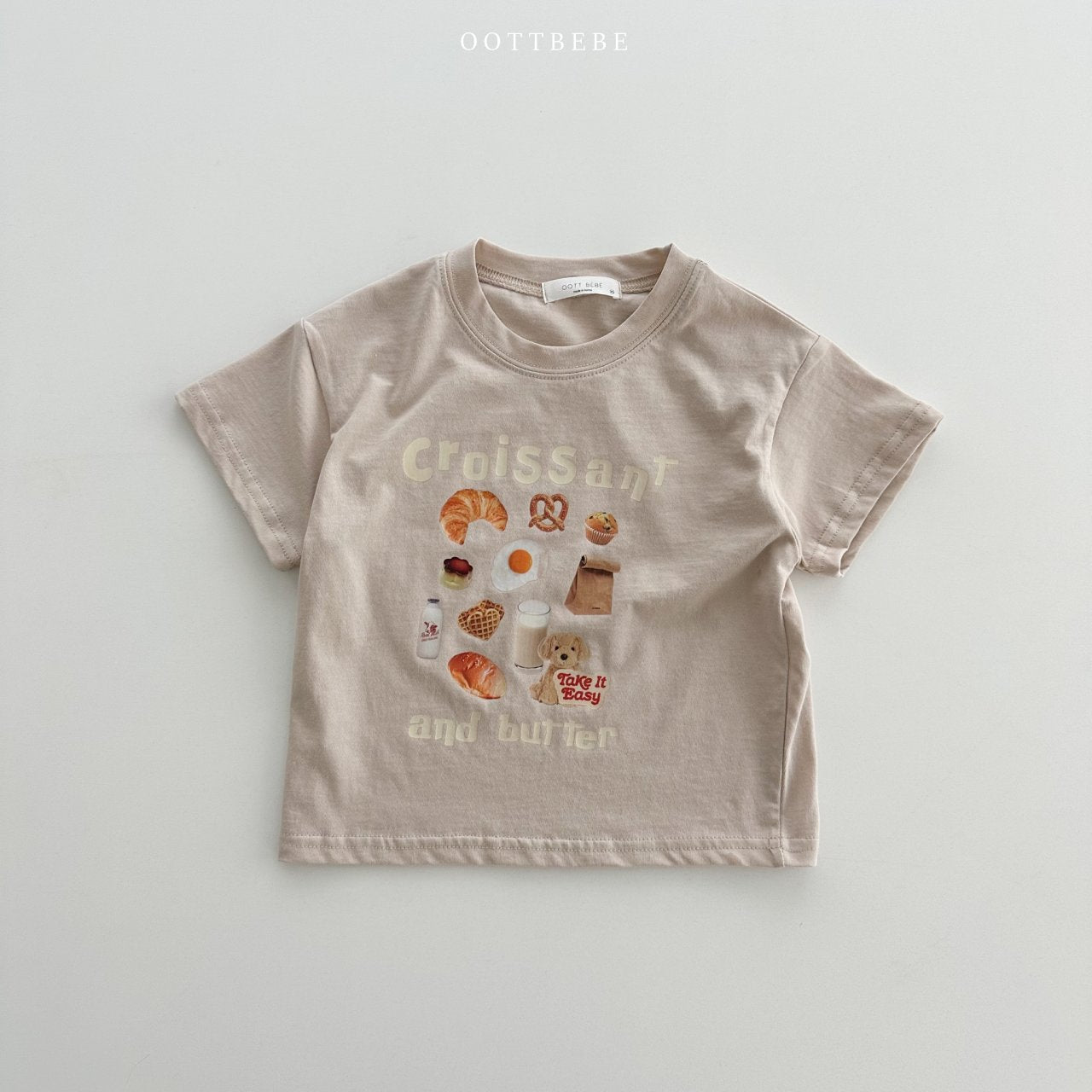 OOTTBEBE Strawberry Croissant Tee