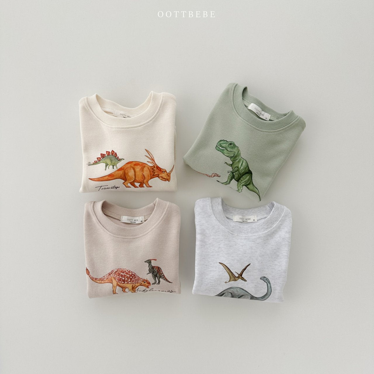 OOTTBEBE / Jurassic Sweatshirt